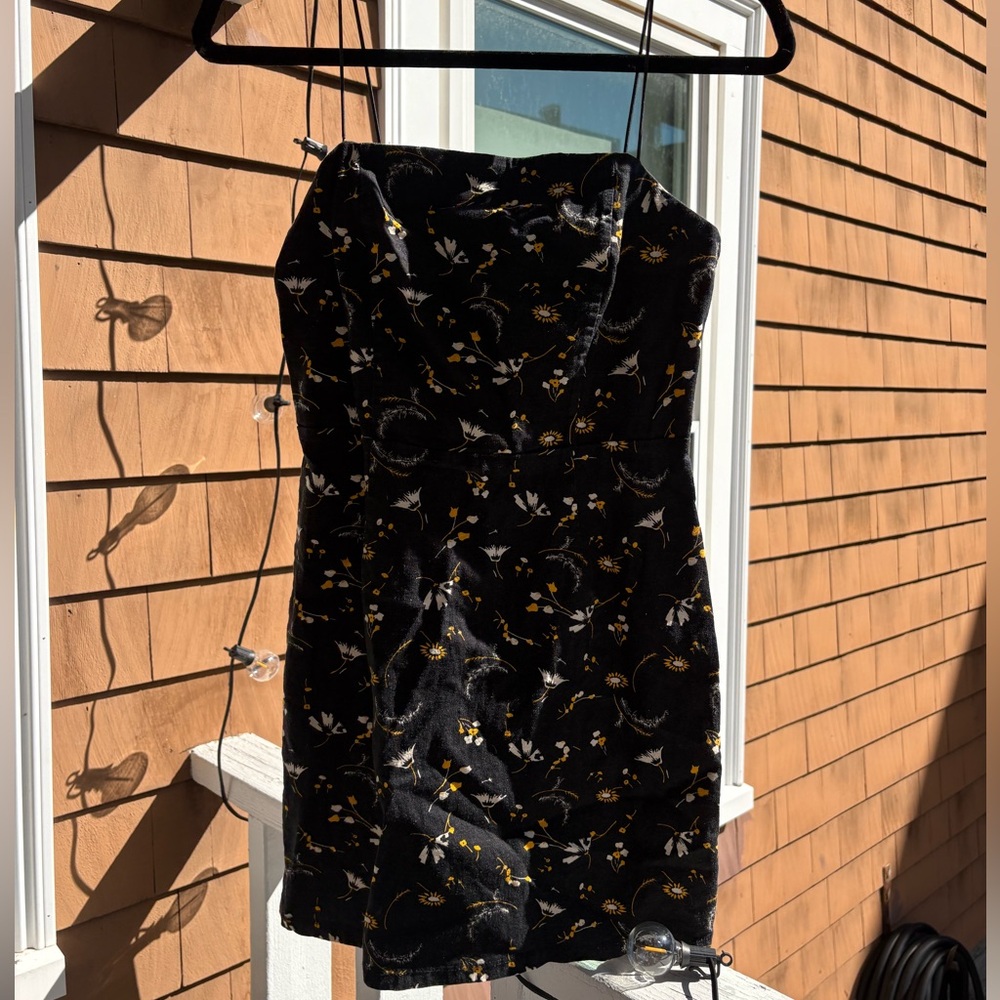 Urban Outfitters Strapless Floral Mini Dress US 6 Black